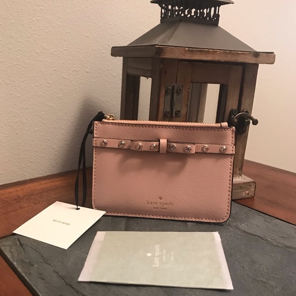 kate spade Handbags - 💕♠️Kate Spade key/coin wallet♠️💕